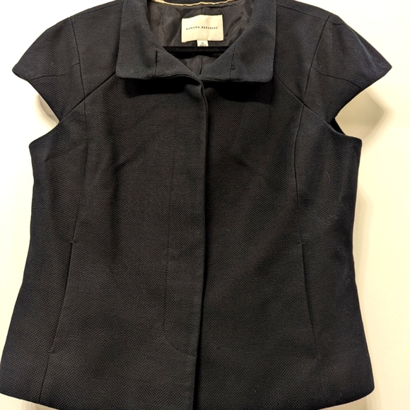 Banana Republic Cap Sleeve Vest - Picture 6 of 6